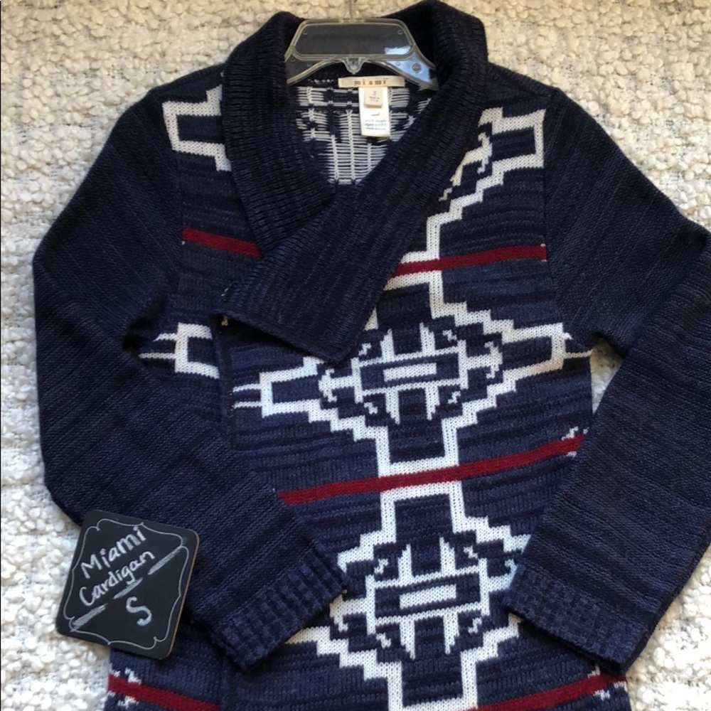 Miami by Francesca’s Cardigan - Picture 2 of 4